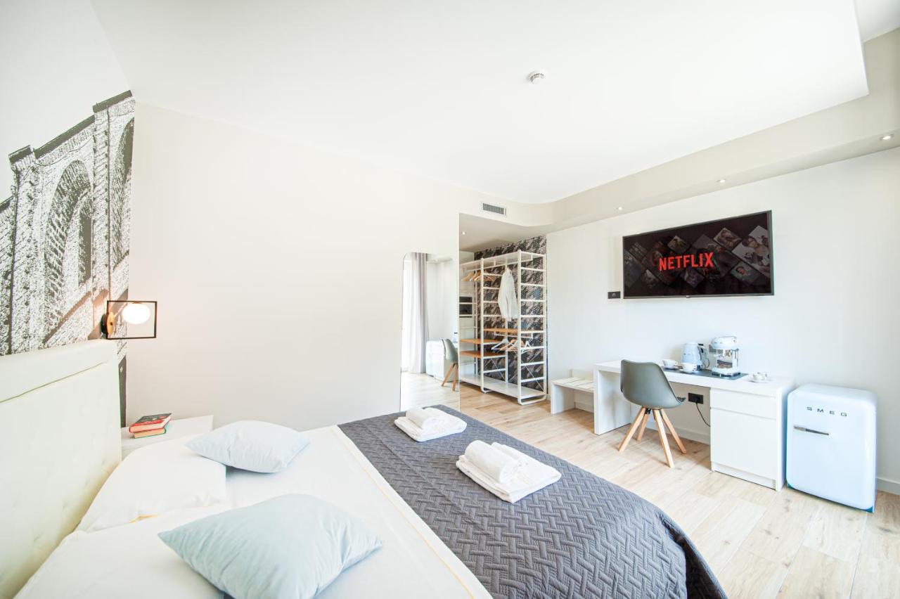 Eleonore Elegant Room Suite Gallura Кальяри Экстерьер фото